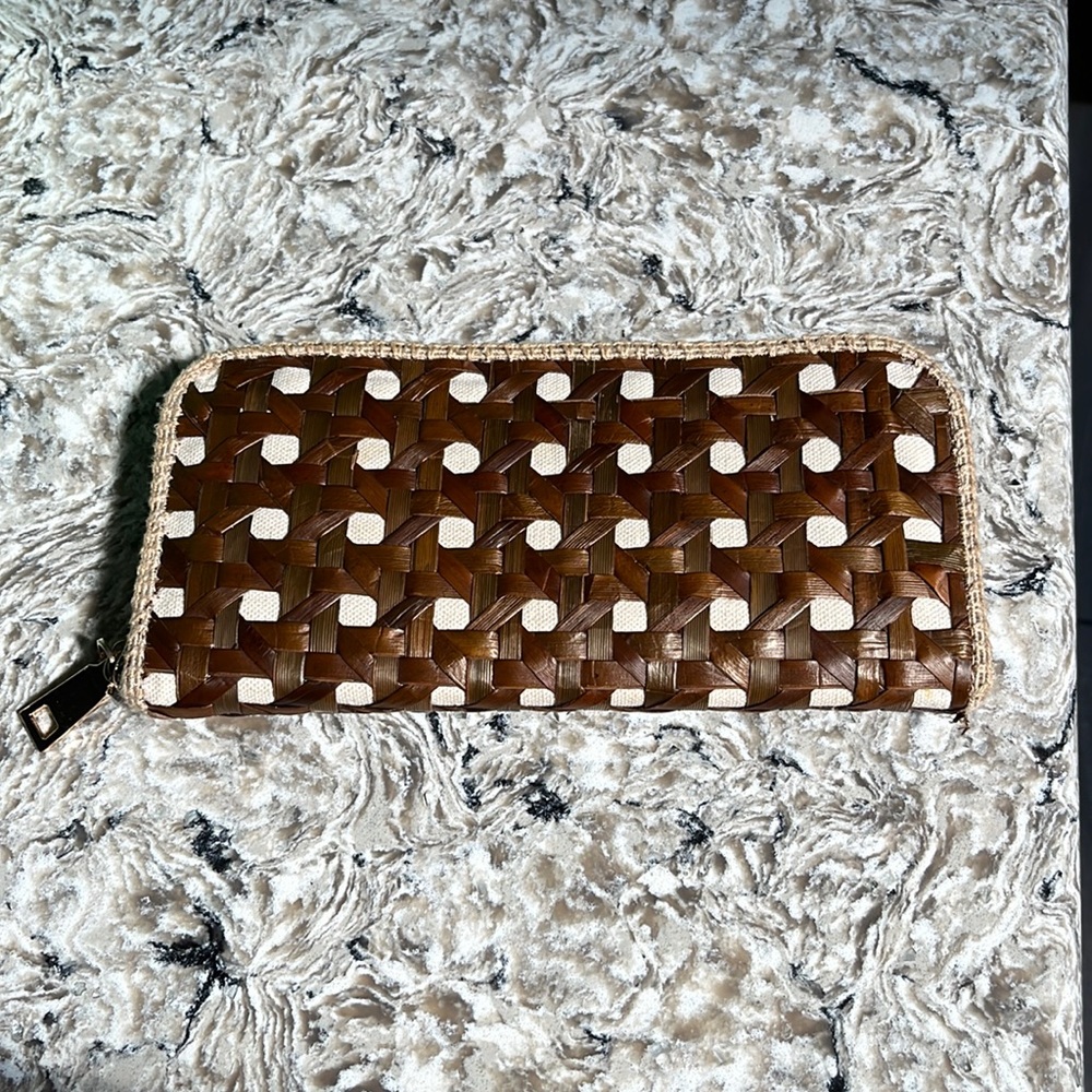 Brown Zippy Wallet